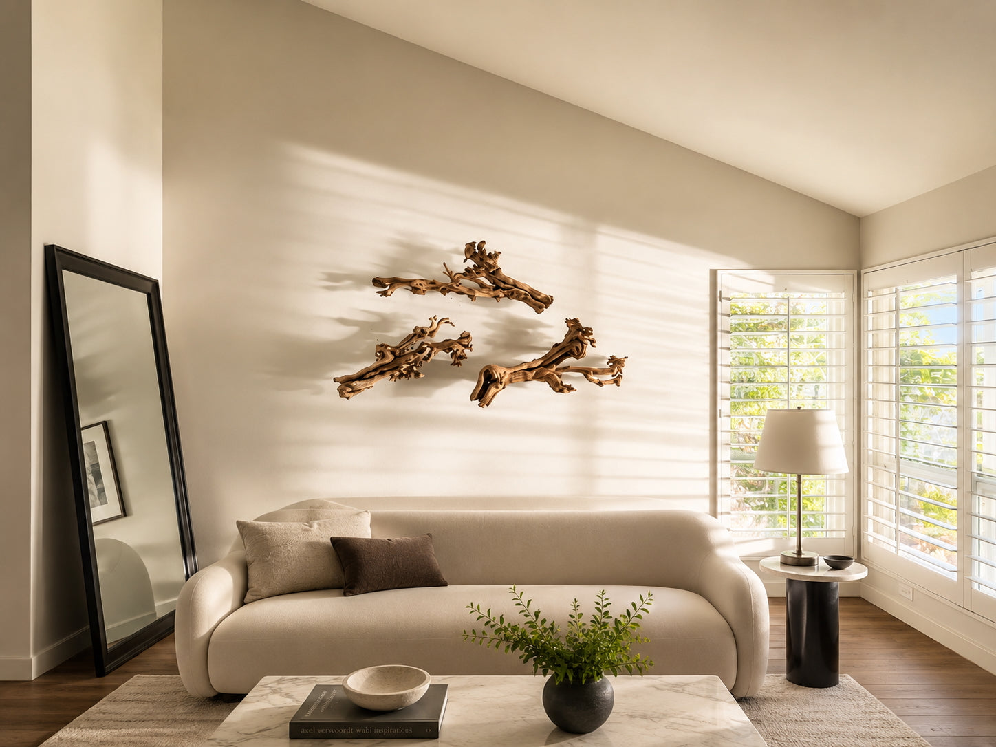 Wall Mount Round